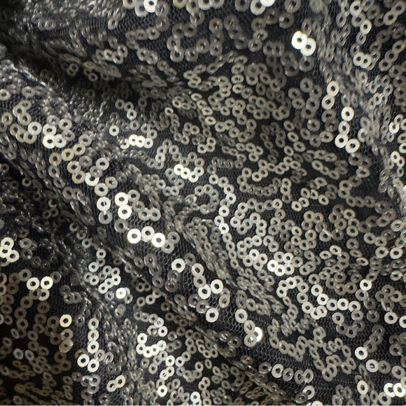 New American Eagle Sequin spaghetti strap lined mini dress size XS silver/black - Picture 7 of 7